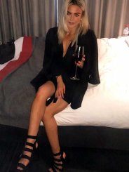 Sexkontakt Olina_mue (27 Jahre)